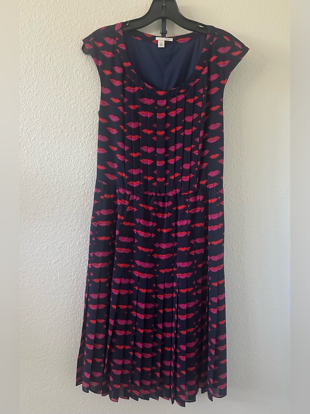 Halogen Kiss Print dress
